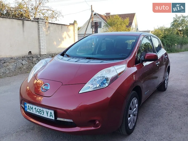 Nissan Leaf 2014
