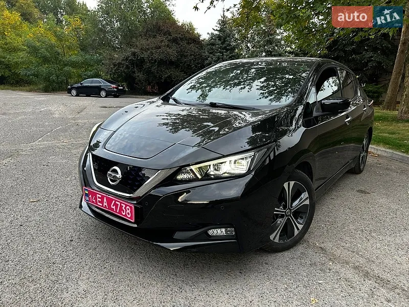 Nissan Leaf 2021