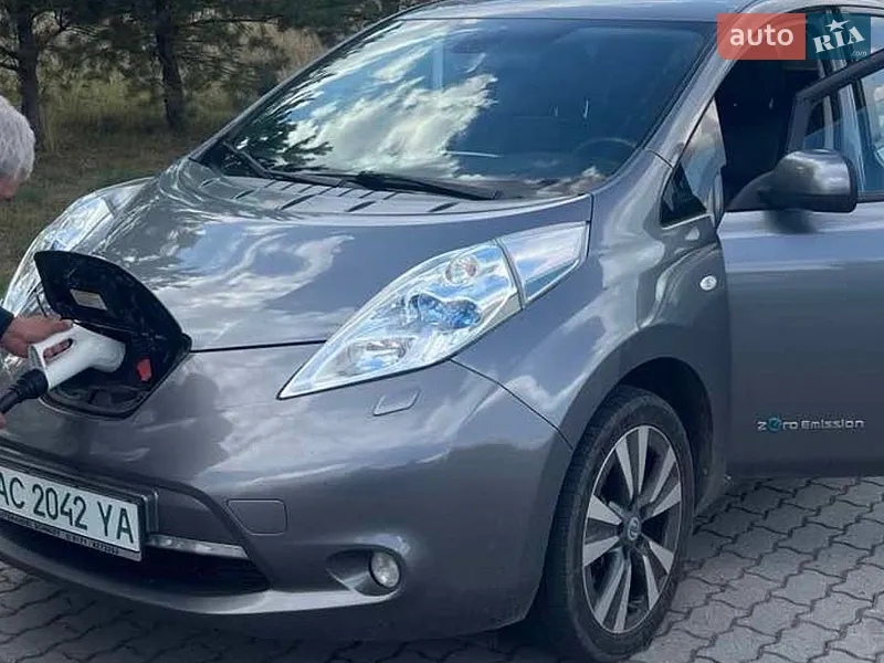 Nissan Leaf 2014