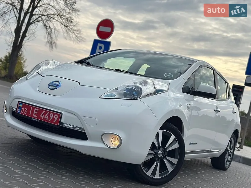 Nissan Leaf 2014