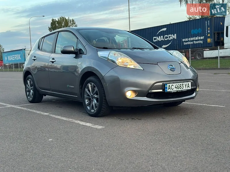 Nissan Leaf 2014