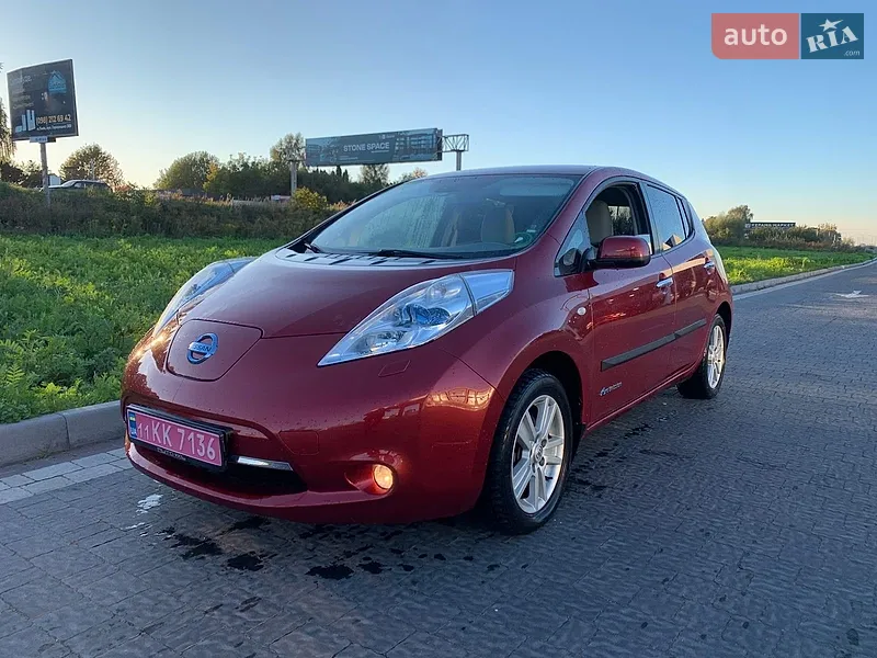 Nissan Leaf 2011