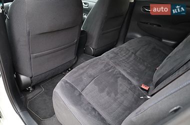 Хэтчбек Nissan Leaf 2014 в Самборе