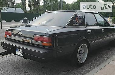 Седан Nissan Leopard 1983 в 