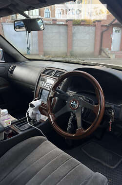 Седан Nissan Leopard 1996 в 