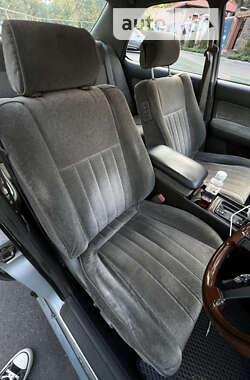 Седан Nissan Leopard 1996 в 