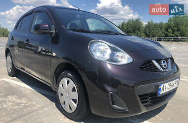 Хэтчбек Nissan March 2016 в 