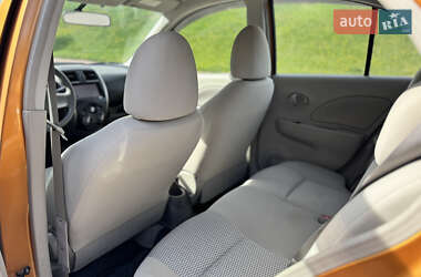 Хетчбек Nissan March 2014 в 