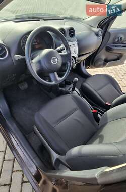 Хетчбек Nissan March 2011 в 