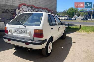 Хетчбек Nissan March 1985 в 