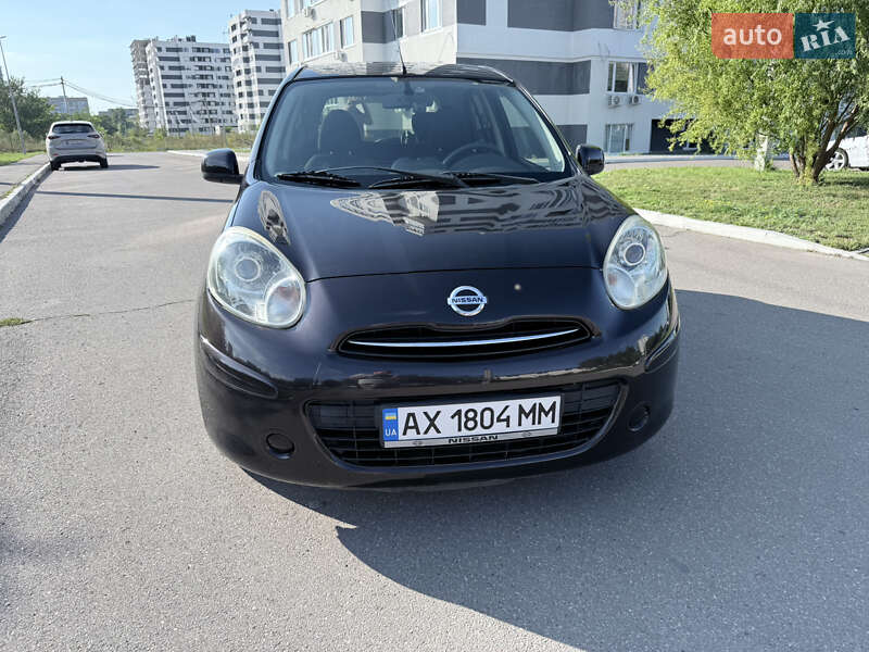 Nissan March 2011 Nissan March 2011