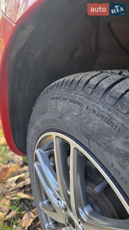 Хэтчбек Nissan March 2012 в Кривом Роге фото 17 Хэтчбек Nissan March 2012 в Кривом Роге