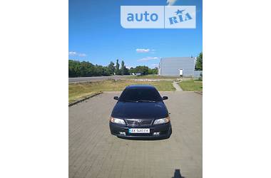 Седан Nissan Maxima 1997 в Харькове