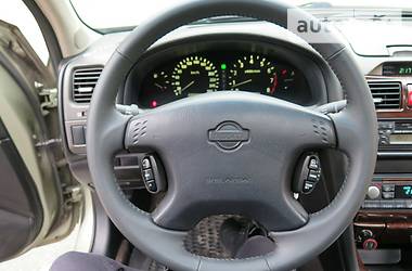 Седан Nissan Maxima 2001 в Кременчуге