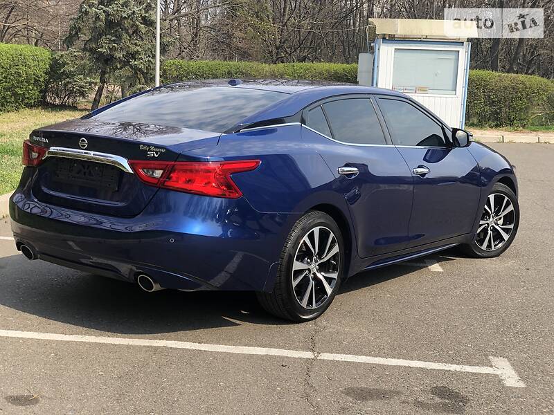 Седан Nissan Maxima 2018 в Одесі