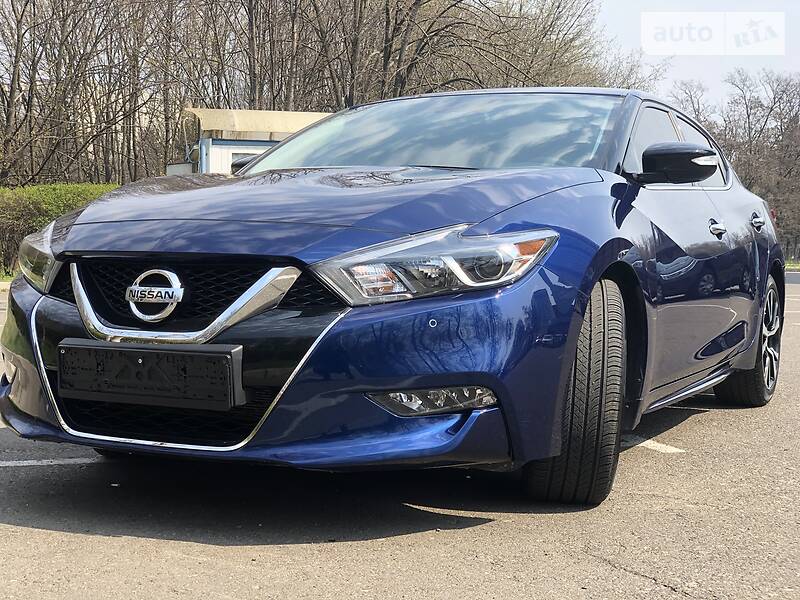 Седан Nissan Maxima 2018 в Одесі