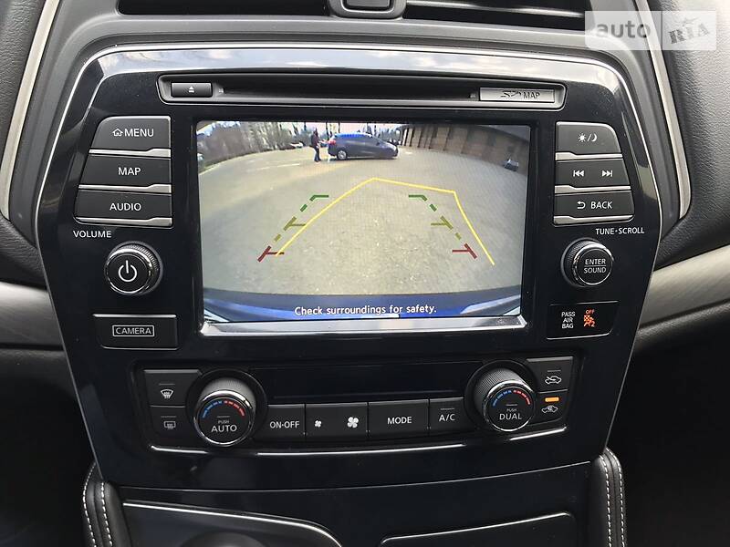 Седан Nissan Maxima 2018 в Одесі