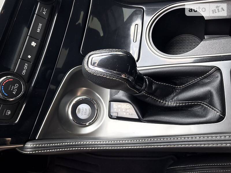 Седан Nissan Maxima 2018 в Одесі