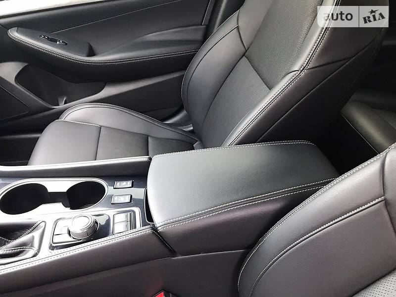 Седан Nissan Maxima 2018 в Одесі