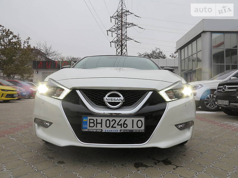 Седан Nissan Maxima 2015 в Одесі