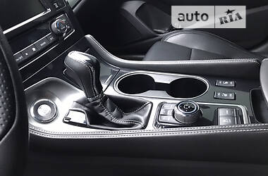 Седан Nissan Maxima 2019 в 