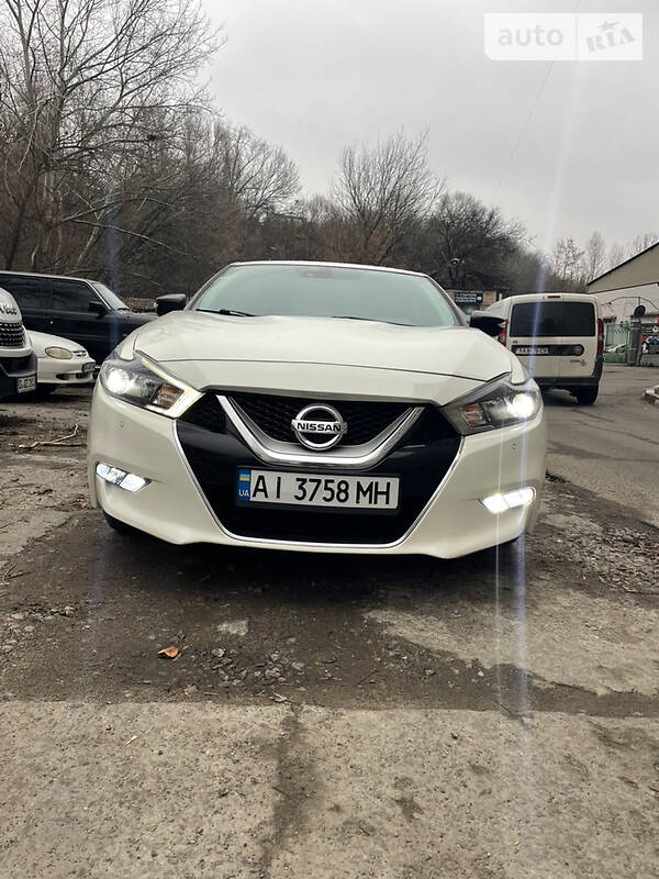 Седан Nissan Maxima 2017 в Киеве фото 13 Седан Nissan Maxima 2017 в Киеве