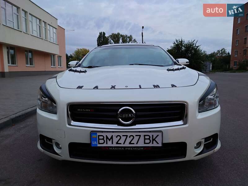 Седан Nissan Maxima 2014 в Полтаві