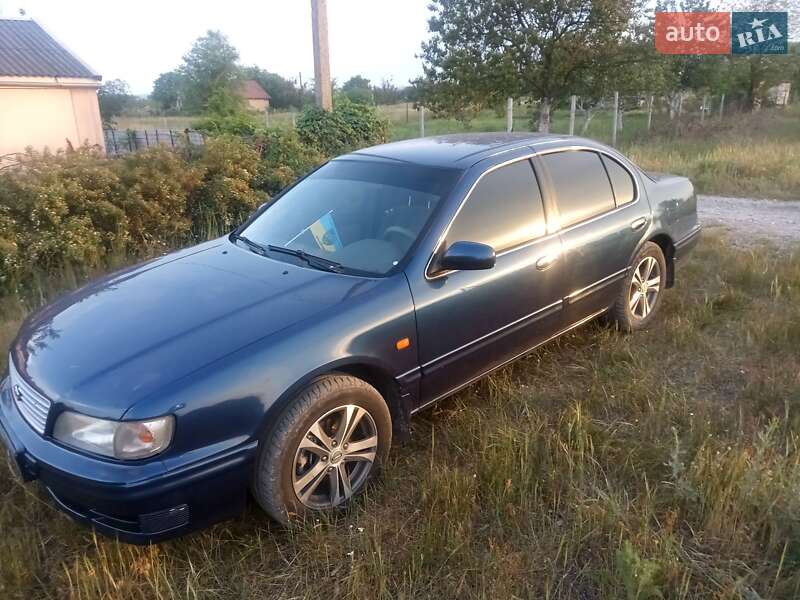 Седан Nissan Maxima 1996 в Каменском фото 3 Седан Nissan Maxima 1996 в Каменском