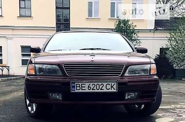 Седан Nissan Maxima 1999 в Вознесенске