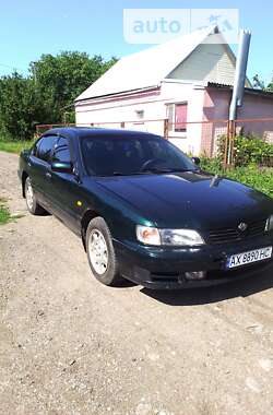 Седан Nissan Maxima 2000 в Лозовій