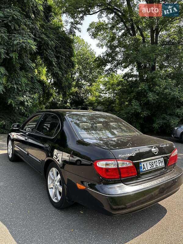 Седан Nissan Maxima 2004 в Киеве