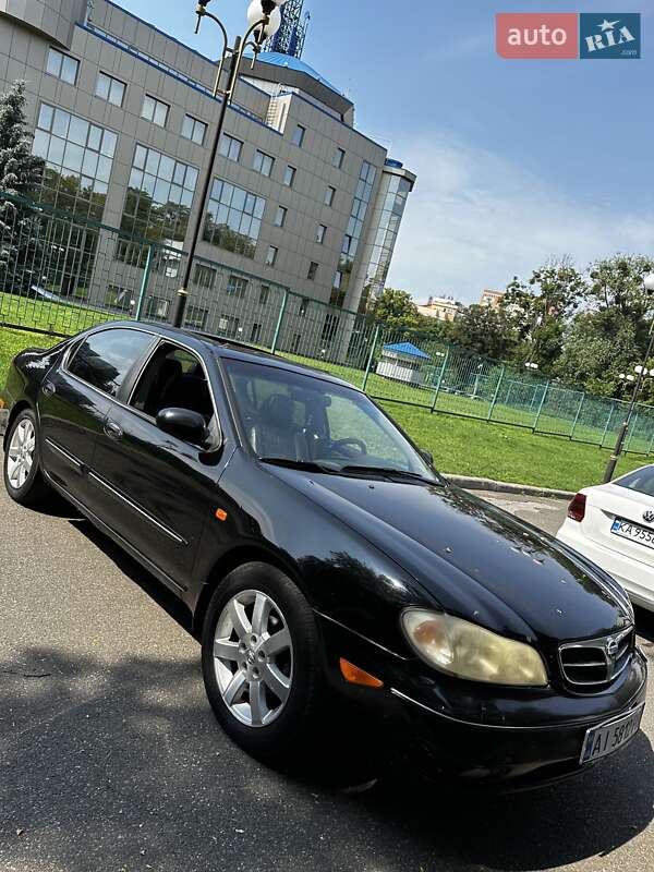 Седан Nissan Maxima 2004 в Киеве