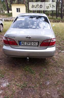 Седан Nissan Maxima 2002 в 