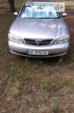 Седан Nissan Maxima 2002 в Новомосковске