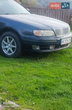 Седан Nissan Maxima 1995 в 