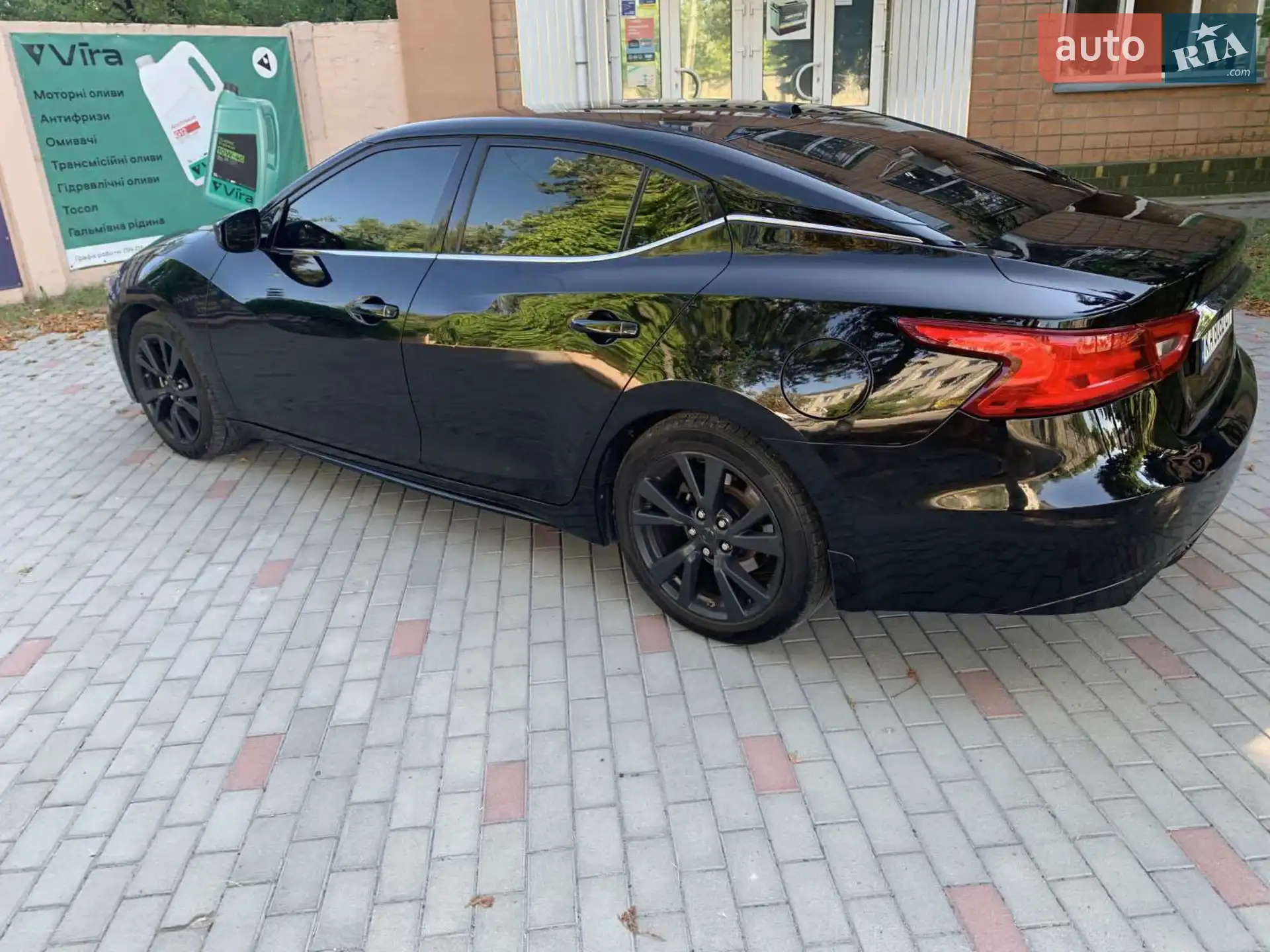 2017 Nissan Maxima - мініатюра 12