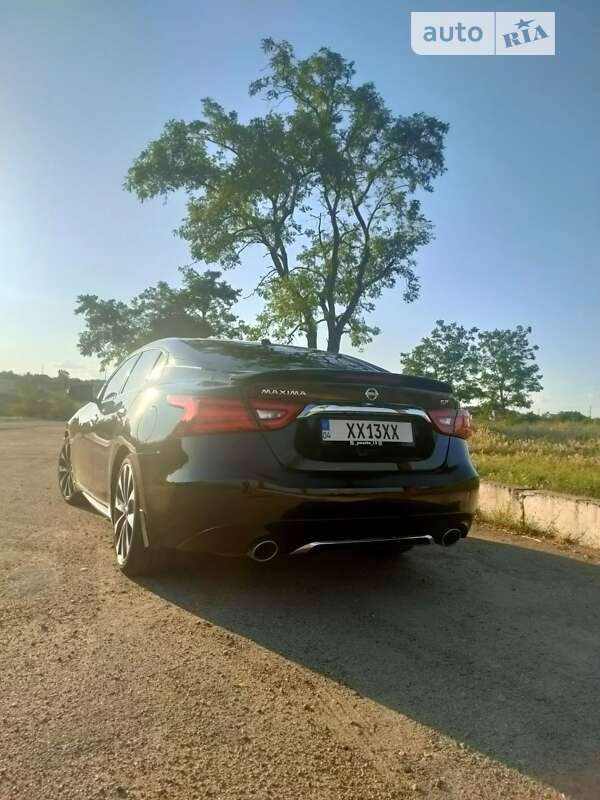 Седан Nissan Maxima 2016 в Днепре