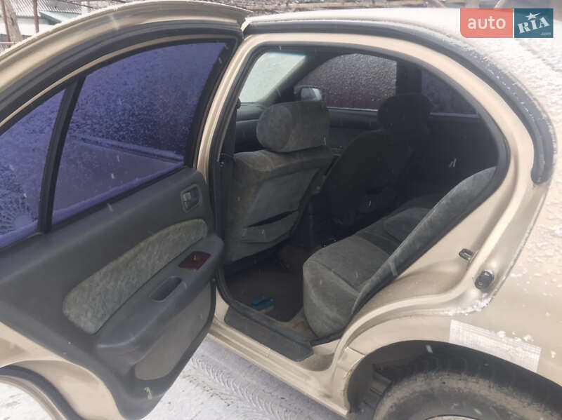 Nissan Maxima 1998