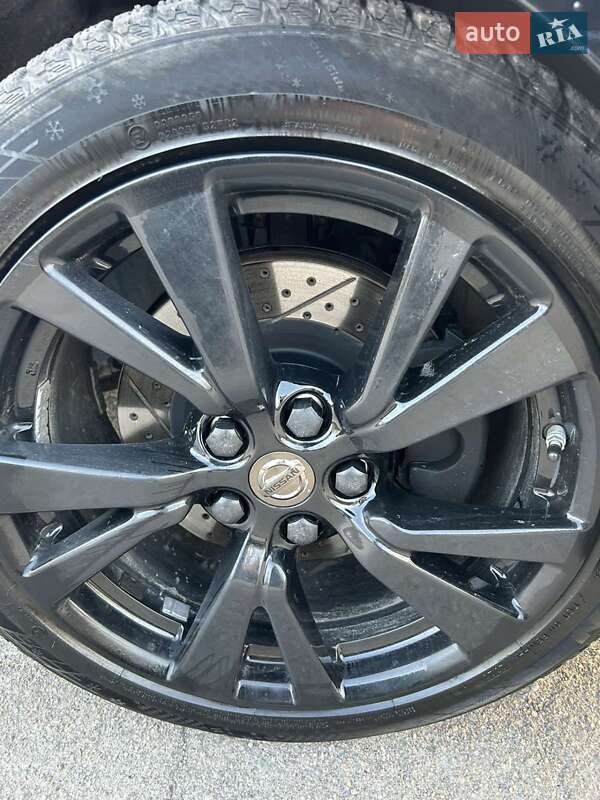 Седан Nissan Maxima 2016 в Днепре