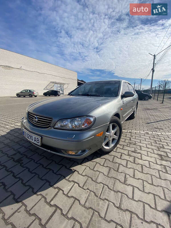 Седан Nissan Maxima 2005 в Павлограде