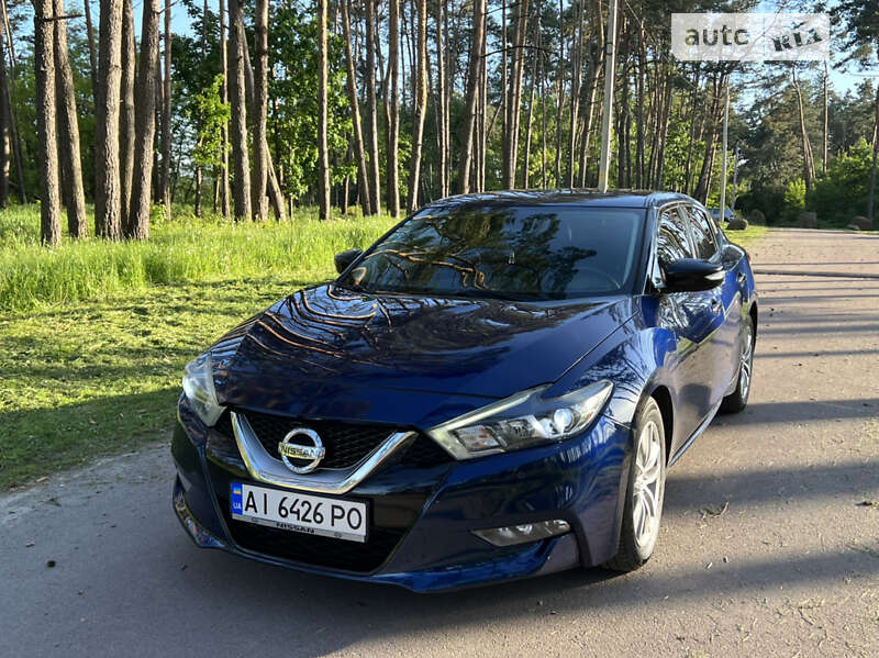 Седан Nissan Maxima 2015 в Житомире