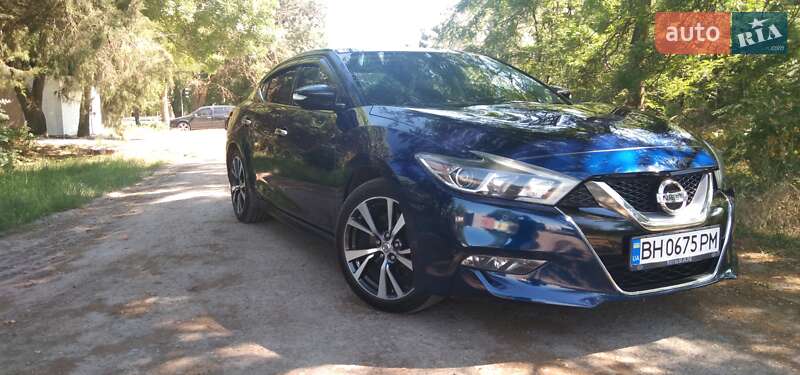 Седан Nissan Maxima 2016 в 