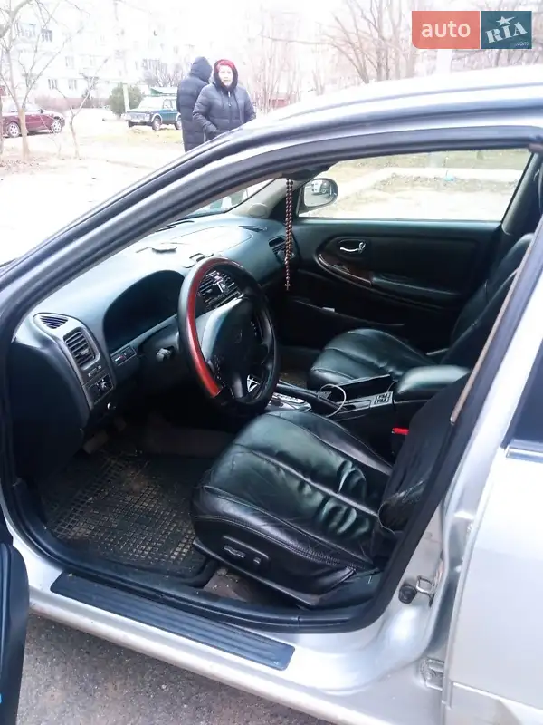Nissan Maxima 2000