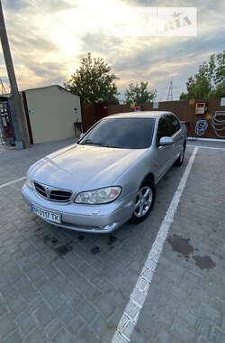 Седан Nissan Maxima 2000 в Одесі