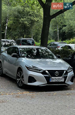 Седан Nissan Maxima 2018 в Одесі
