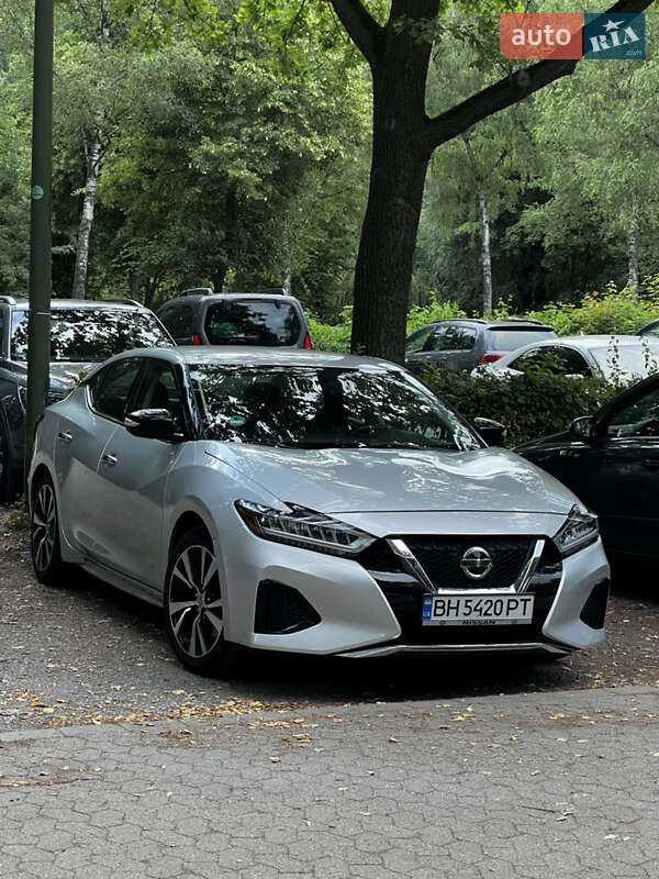Nissan Maxima 2018