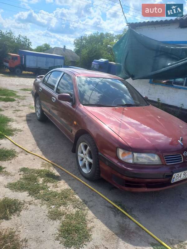 Седан Nissan Maxima 1995 в Помошной фото 2 Седан Nissan Maxima 1995 в Помошной