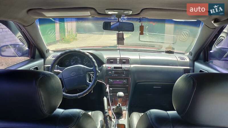 Седан Nissan Maxima 1996 в Одессе