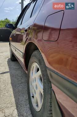 Седан Nissan Maxima 1996 в Одессе