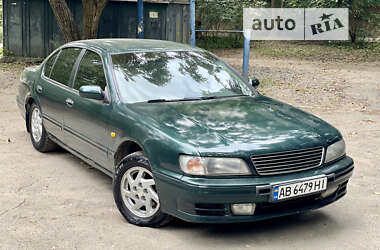 Седан Nissan Maxima 1998 в Вінниці